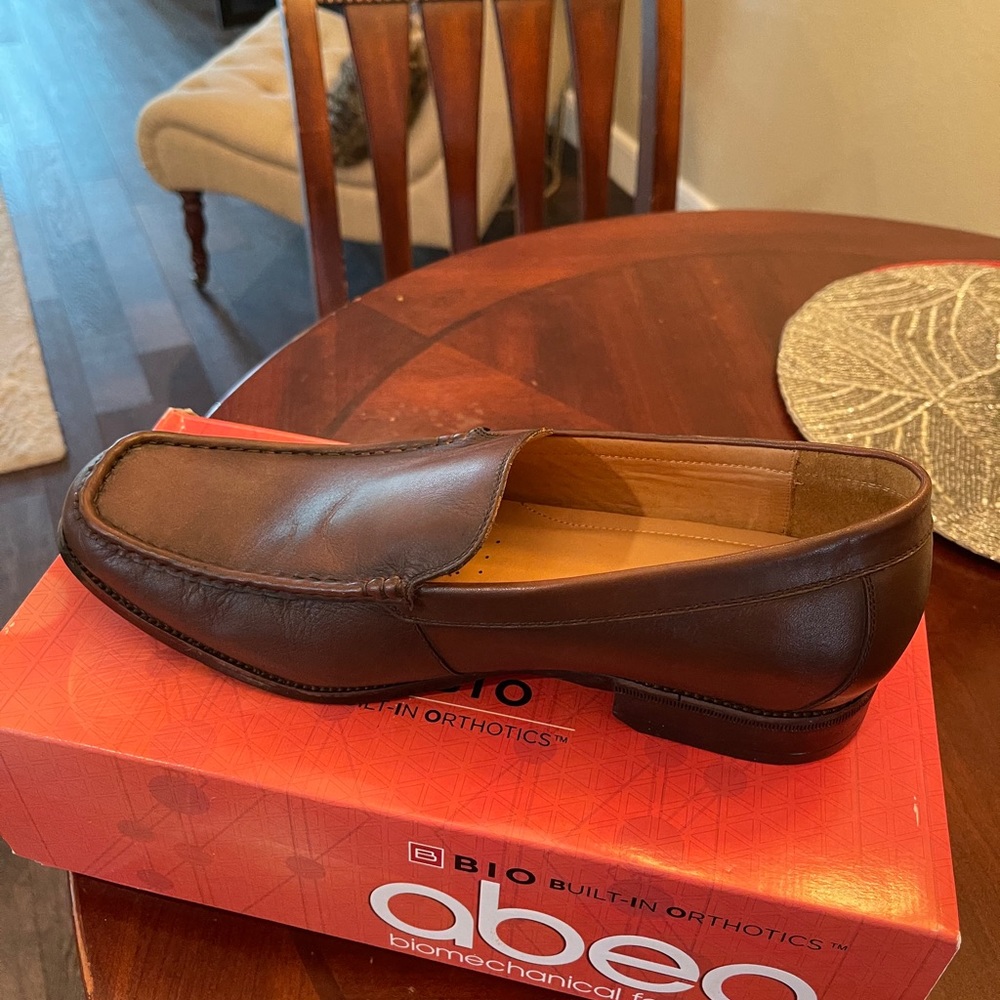Men’s shoes